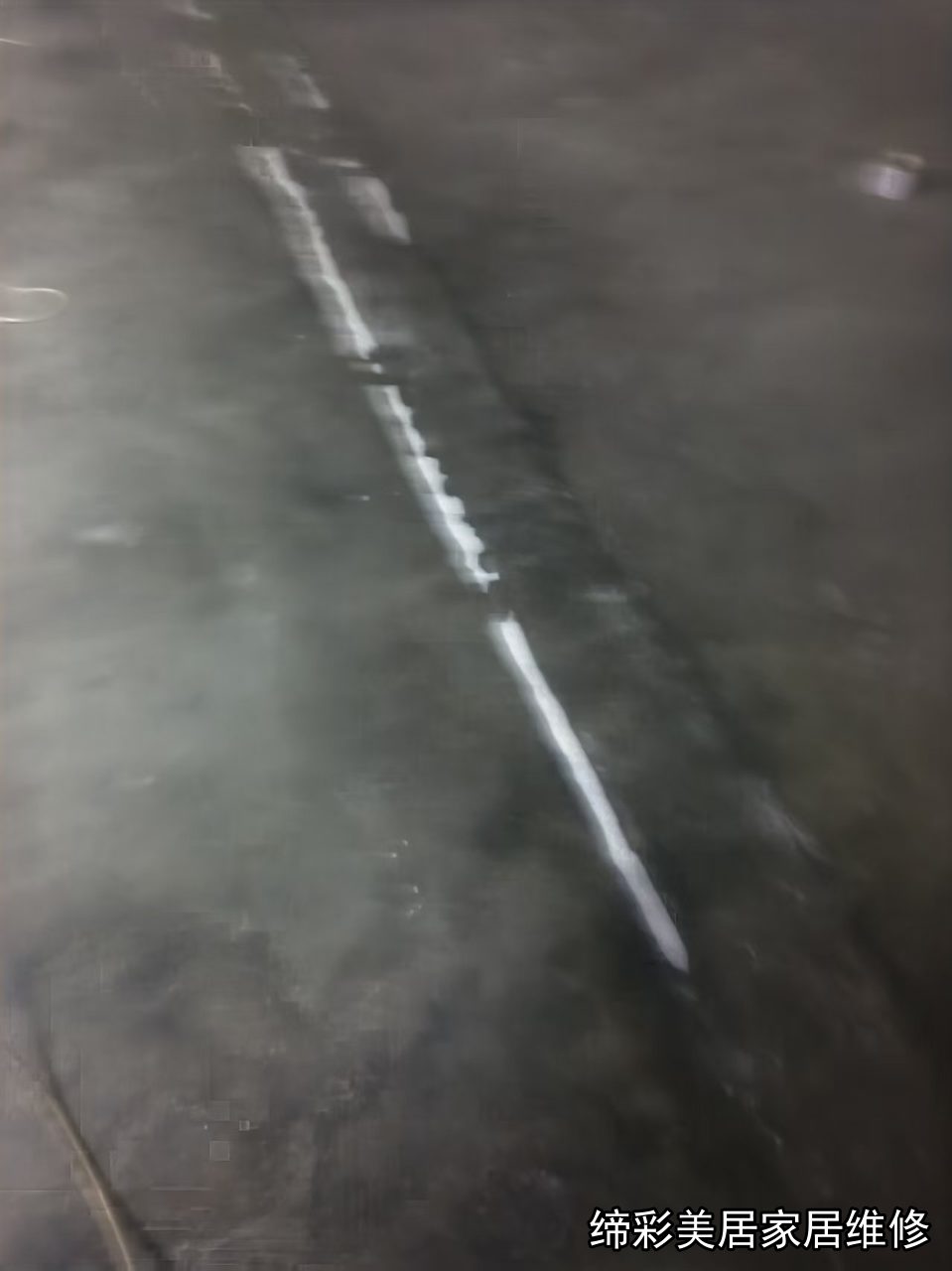 武汉地胶维修修复前